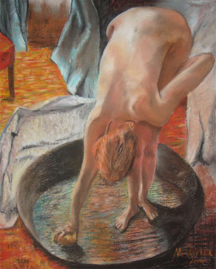 Figure drawing of a nude woman standing on a round platform during Art Class in North Burnet–Gateway, captured in a natural pose