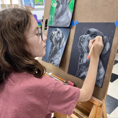 10_years_old_working_on_charcoal_project